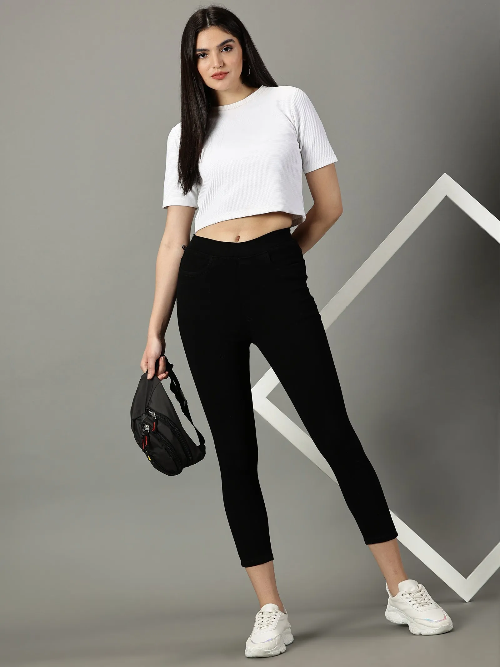 Black Denim Super Stretchable Jeggings (Skinny Fit)