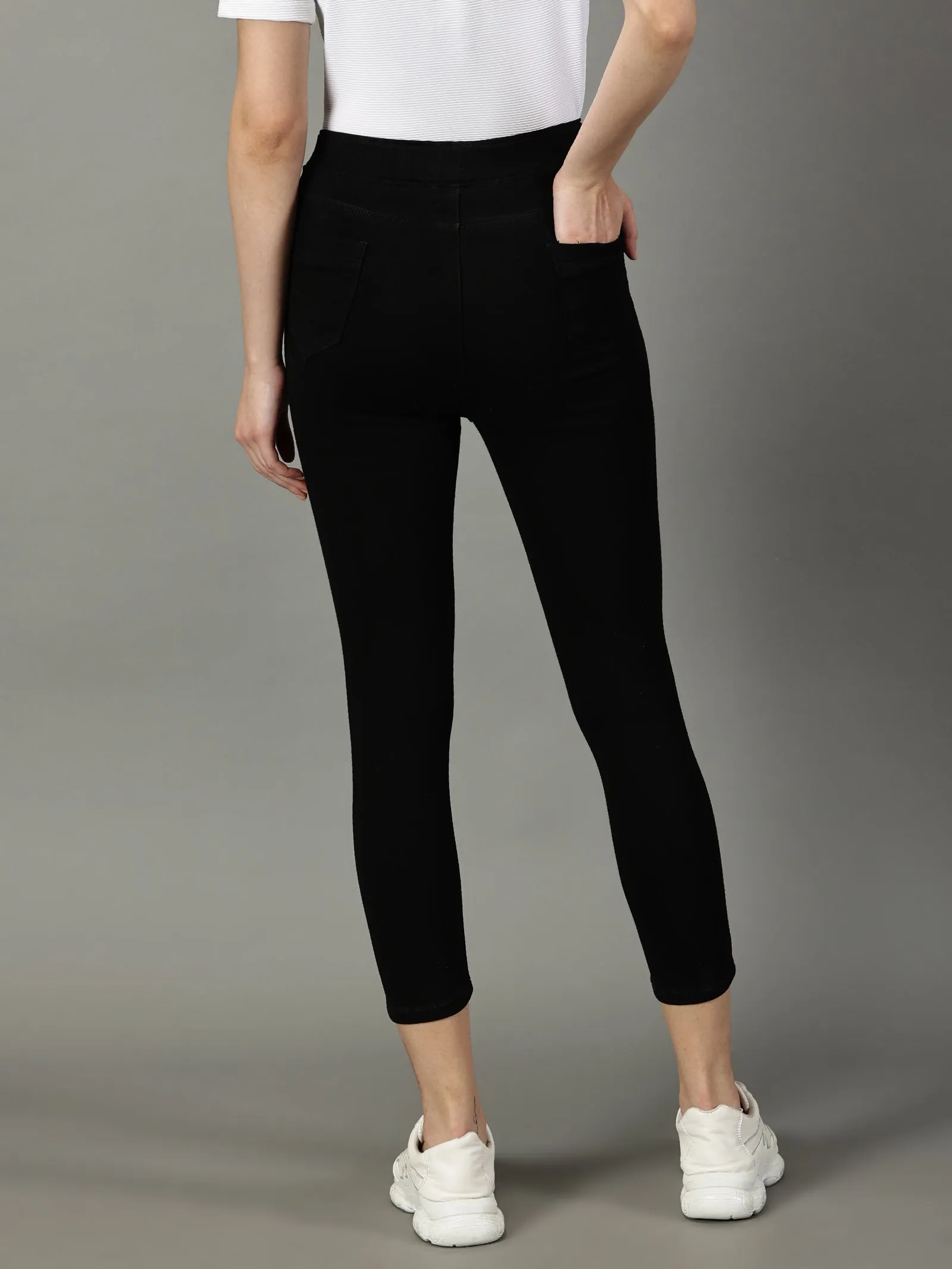 Black Denim Super Stretchable Jeggings (Skinny Fit)